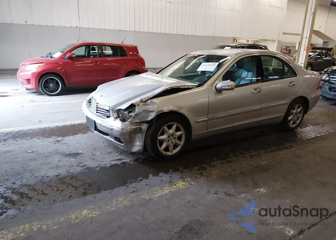 2004 Mercedes-Benz C 240 4Matic from USA, damaged, VIN WDBRF81J34F460296